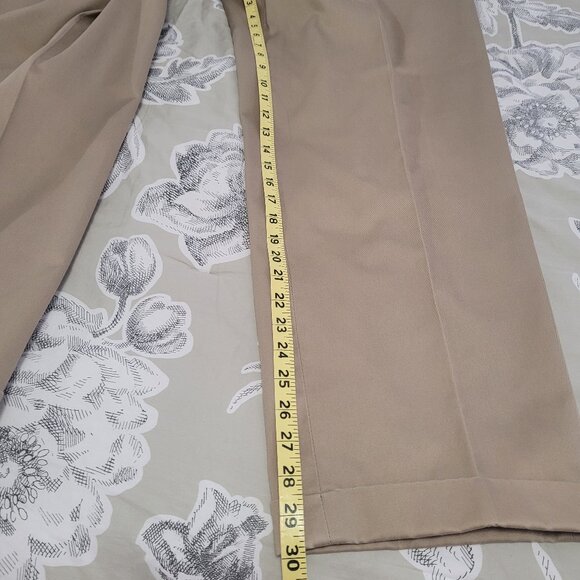 Lands' End Men's Pleated Waist Cuffed Cotton Twill Pants 34 x 30 - Picture 4 of 10